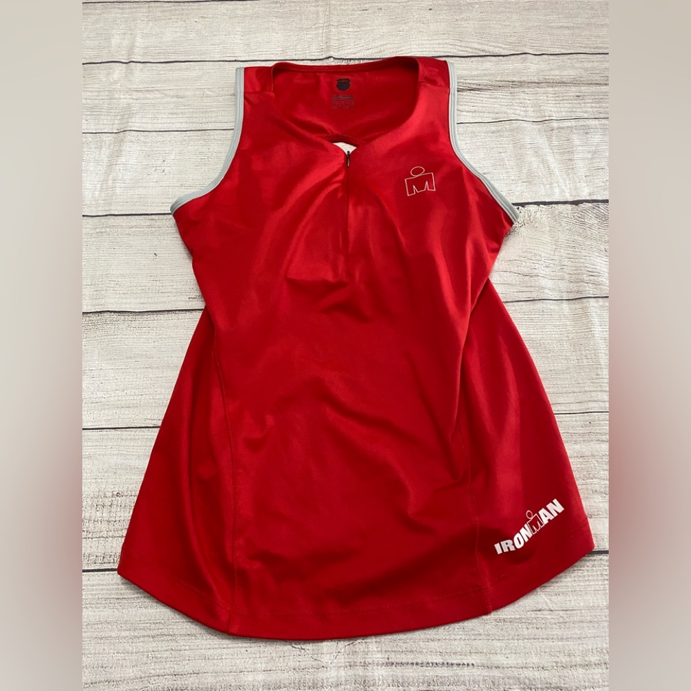 K-Swiss Iron Man Tank Top Women medium Red Athletic Sleeveless Activewear.